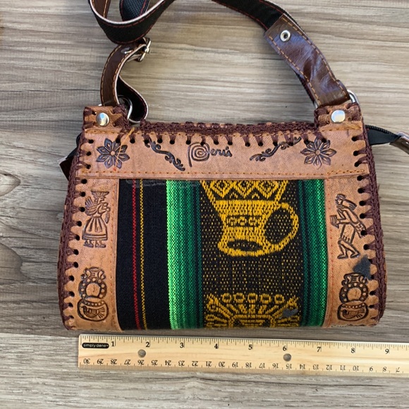 Peruvian Tribal Print Leather Purse pocketbook manta hand tooled Handmade Peru - Picture 2 of 7